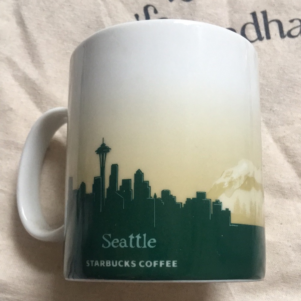 Starbucks Coffee Icon Collector Series 16 fl oz Seattle Mug 2008 Mt Rainier - Picture 3 of 4